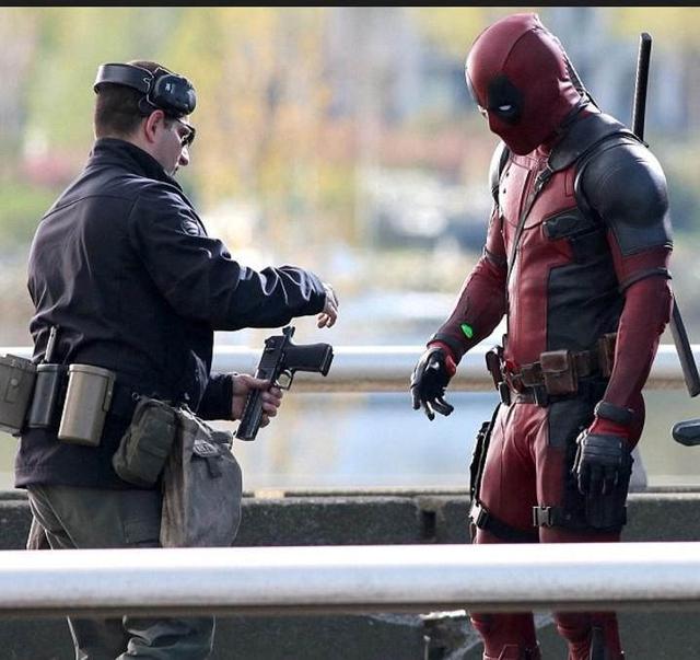 沙漠之鹰难道不是手枪吗,为什么沙漠之鹰是手枪之王