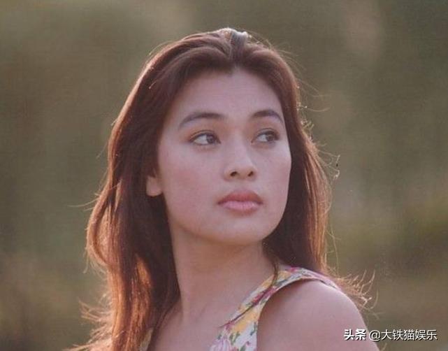 10对撞名的女星,同名不同命,有人公开互撕,有人无辜被“连坐”