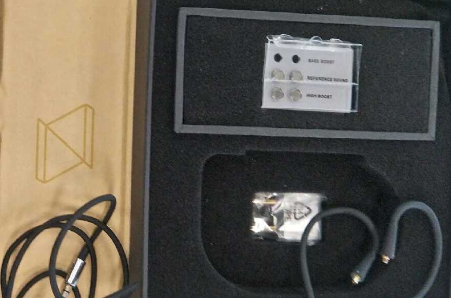 耳机扬声器线断了怎么接,耳机音频线插头断了怎么接