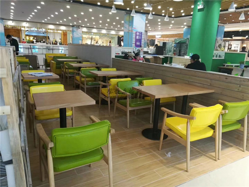 餐饮店怎么摆放桌椅最吸引客人,家庭餐厅桌椅摆放