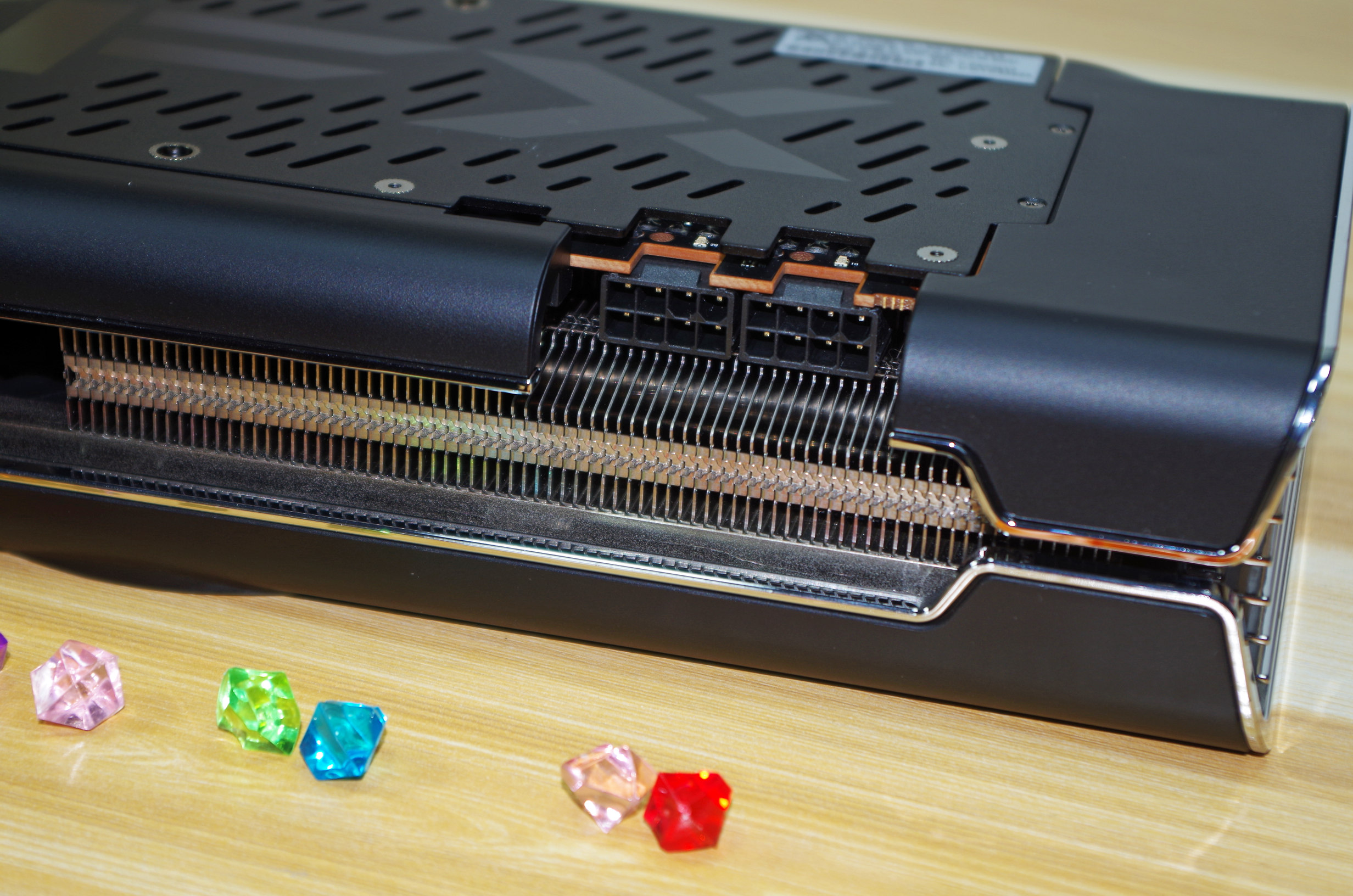 声卡pci和pci-e的区别,pcie网卡有线会挡住显卡吗