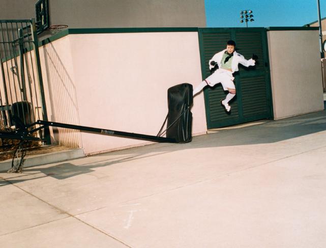 窦靖童风格大变与王菲越来越神似,窦靖童有多像王菲