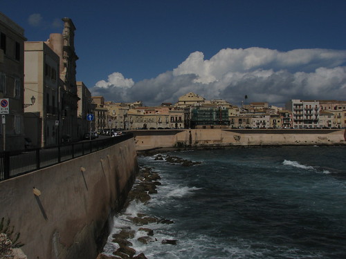 西西里的美丽传说,传说中的西西里