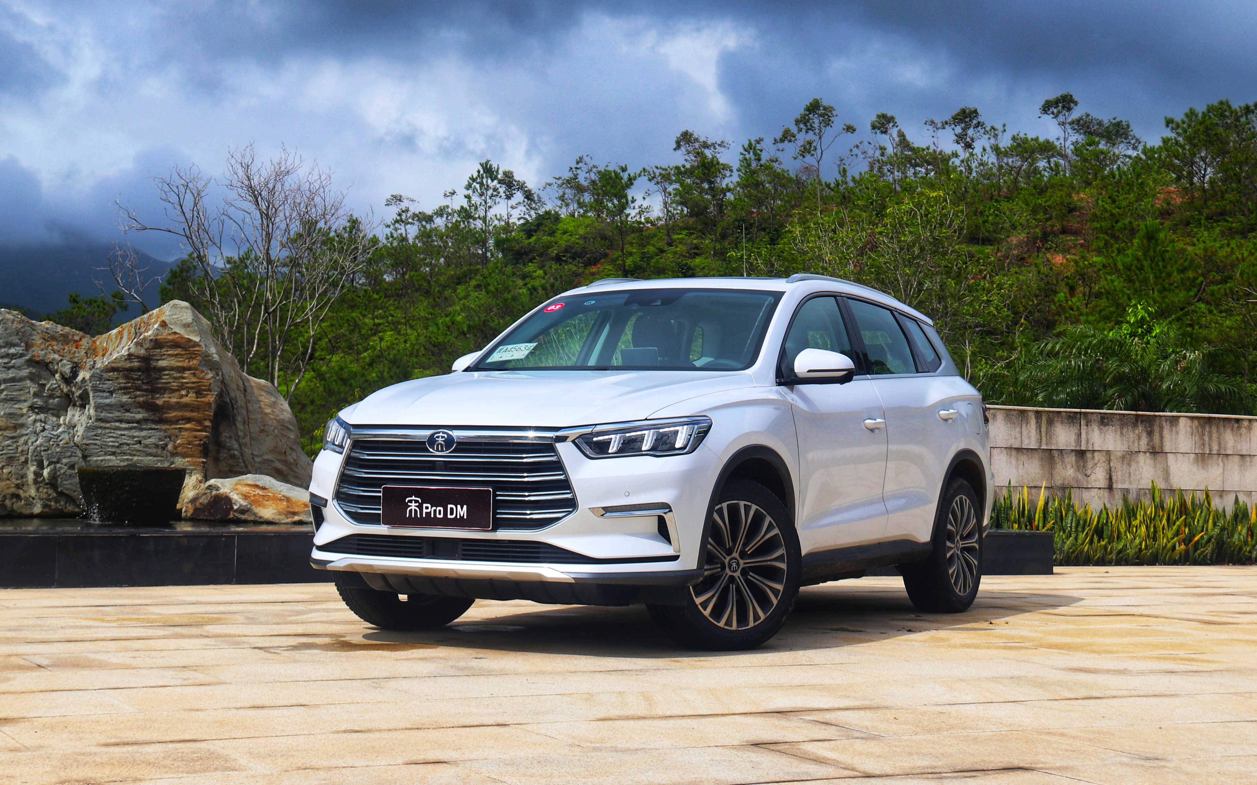 比亚迪创造了中国的一个奇迹,比亚迪颠覆性研发