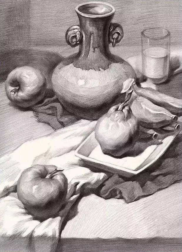 素描衬布的画法和步骤,你掌握了平面图的绘画方法了吗