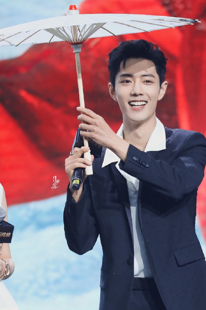 热巴杨幂刘亦菲同台,杨幂热巴刘亦菲高圆圆