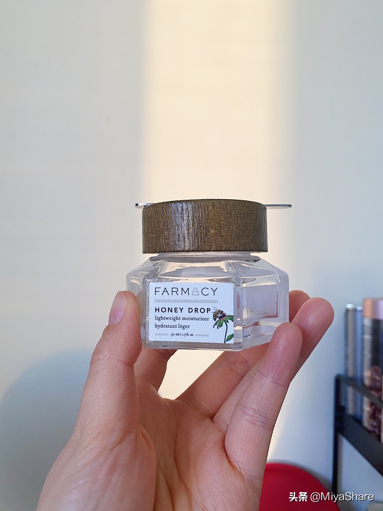 面霜推荐秋冬干皮雅诗兰黛,雅诗兰黛智妍面霜哪一款最好用