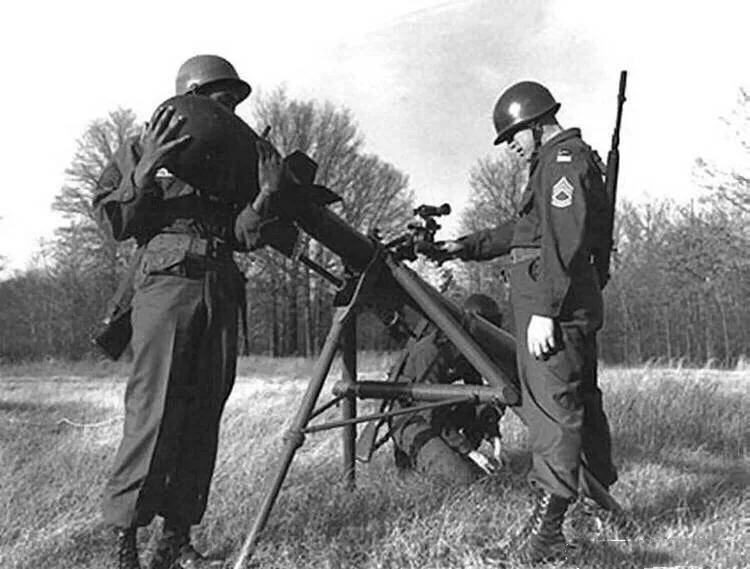 今天不说李团长的意大利炮，讲讲世界最小战术核*器武**大卫·克罗炮