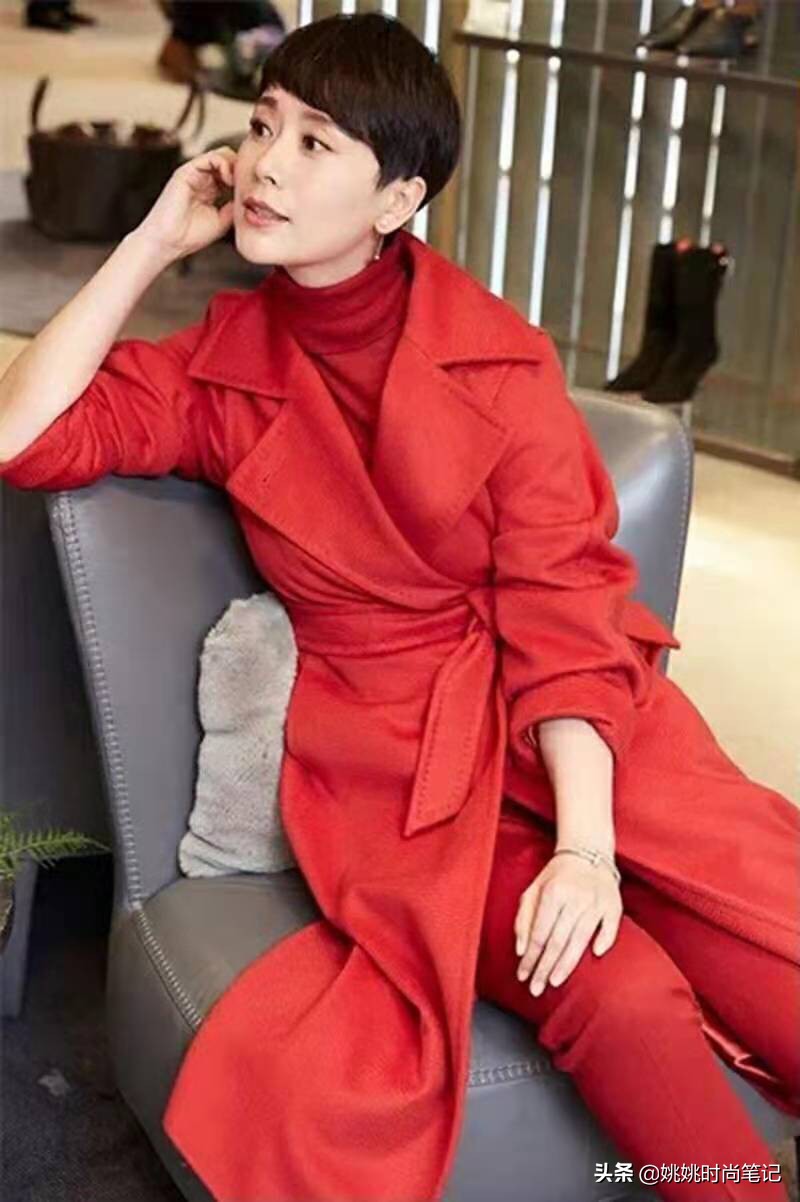 矮个子应该如何选大衣的长度,小个子大衣怎样穿出大气场