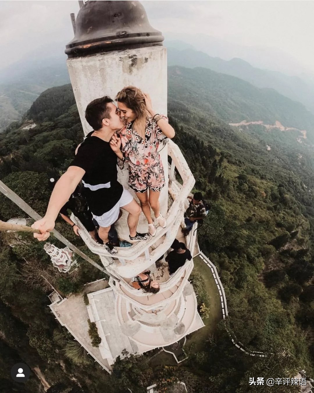 俄罗斯妹子的私照太刺激吓到腿软，难道这就是外国人少的原因？