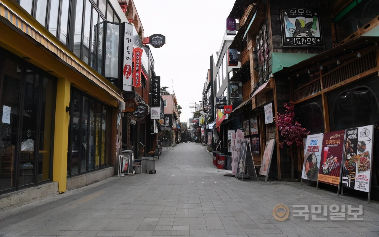 首尔疫情下的商场,疫情当下实体店现状