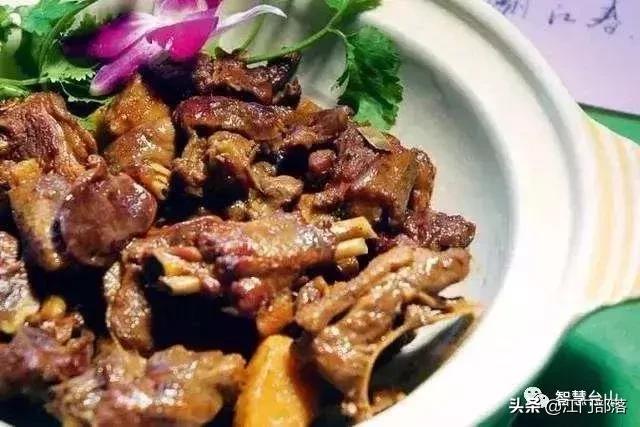 台山哪里吃烧鹅好吃,台山斗山狗仔鹅做法