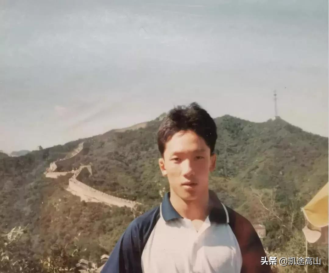 那一年，他们滑坠到人生的谷底：两名登山者和两部电影