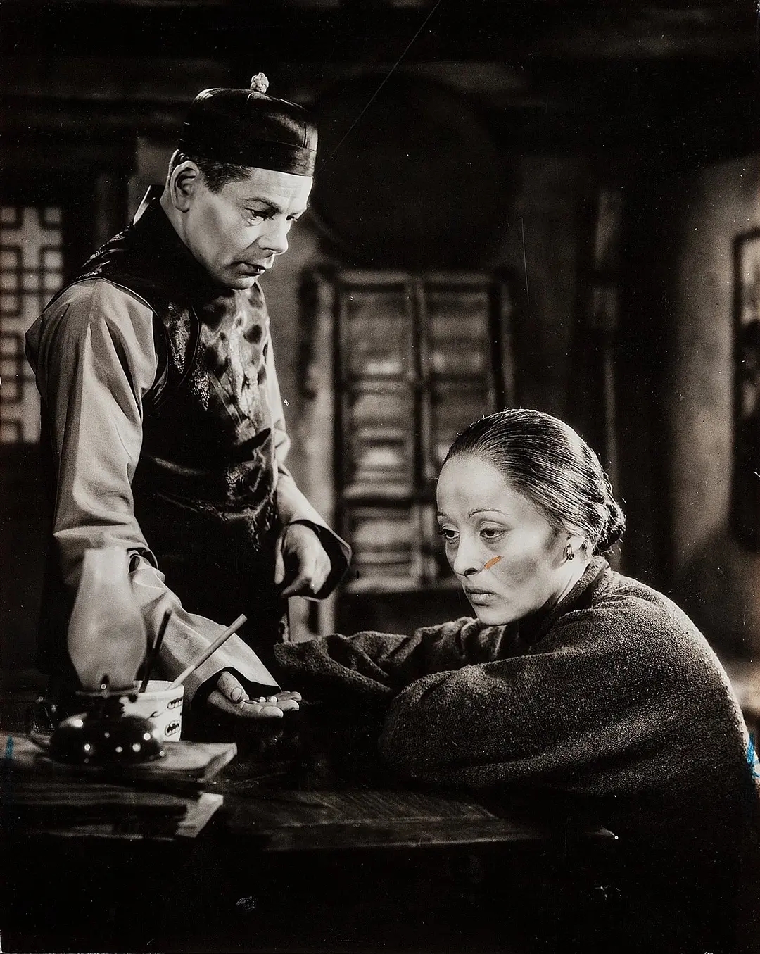 原配才是你的福田:《大地》用赤裸的人性,直击男人背叛的隐痛