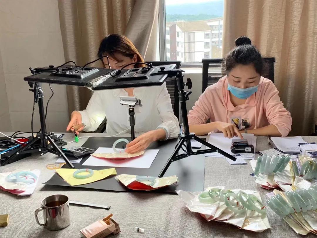 电商助农！让希望的腾冲田野更有希望