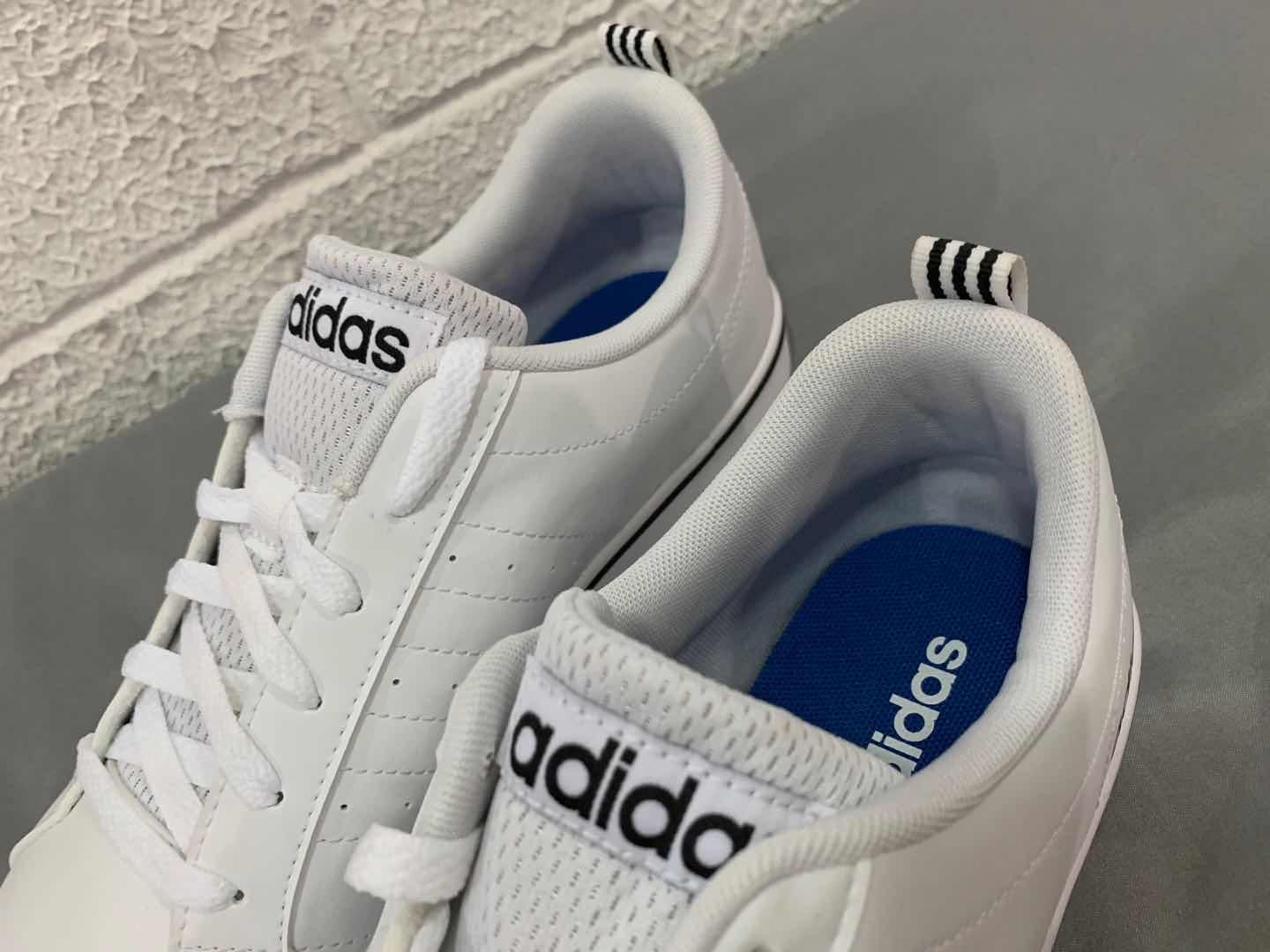 阿迪达斯neodaily3.0军绿色怎么搭配,阿迪达斯neo2019高帮鞋