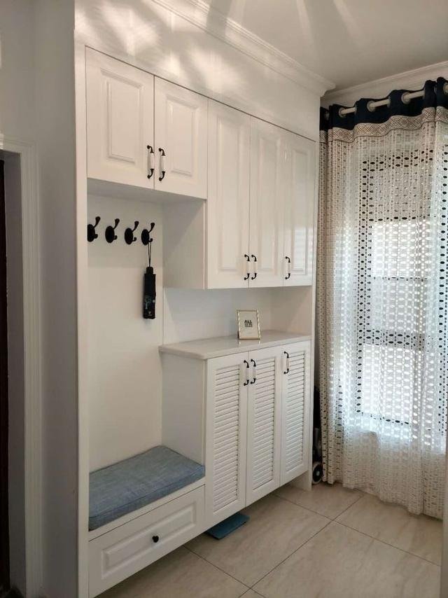 装修房子鞋柜怎么设置好用,新房装修进门是鞋柜