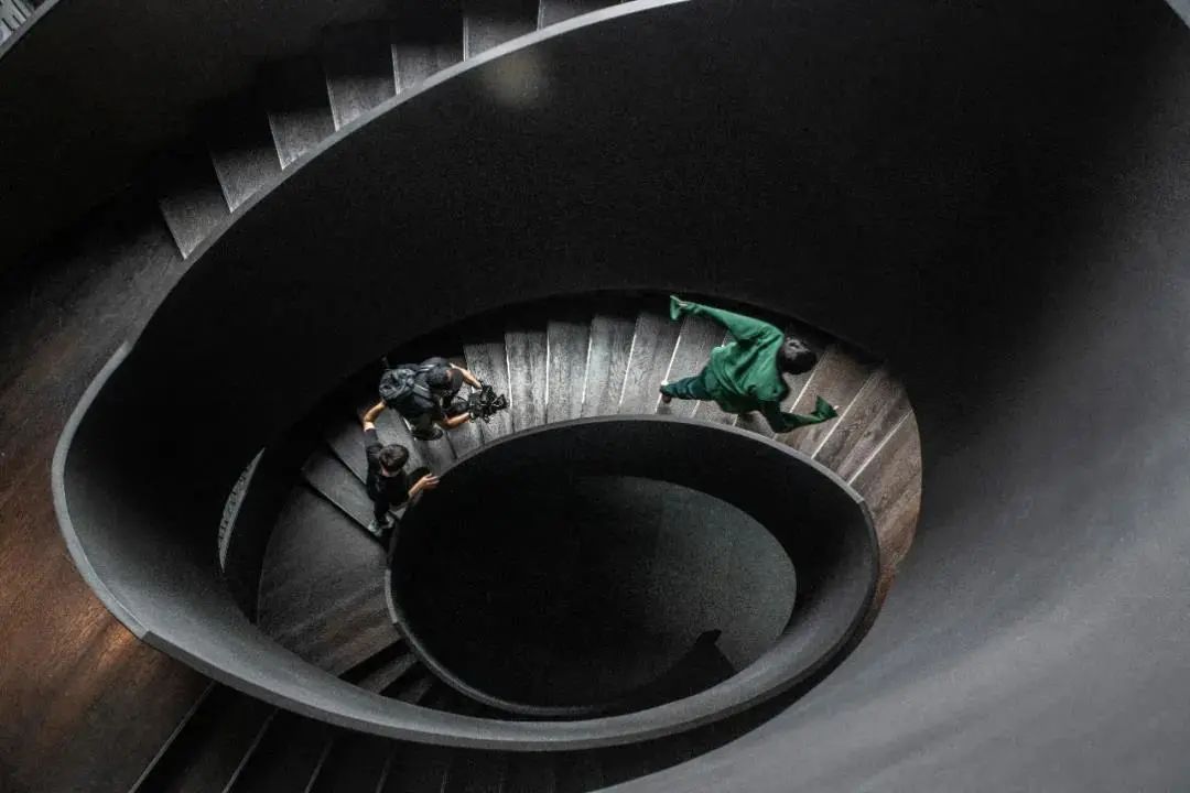 酒店装置艺术景观 (野奢酒店景观艺术装置)