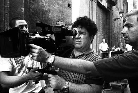 阿莫多瓦作品全集,阿莫多瓦最新消息