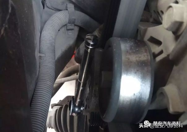 老君威正时链条多少公里更换,别克君威更换正时链条后出现异响