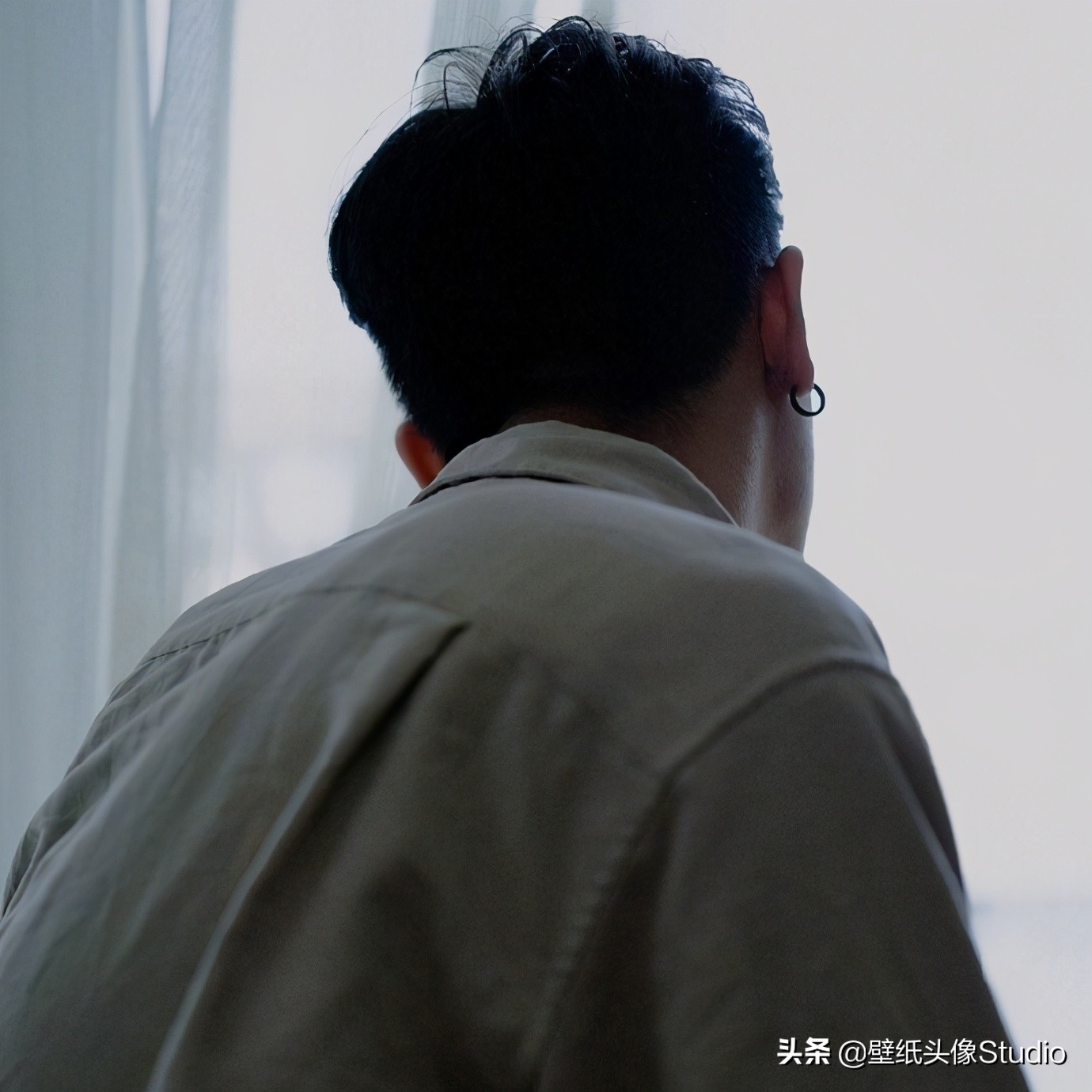 浪漫玫瑰男生头像,男生玫瑰浪漫头像