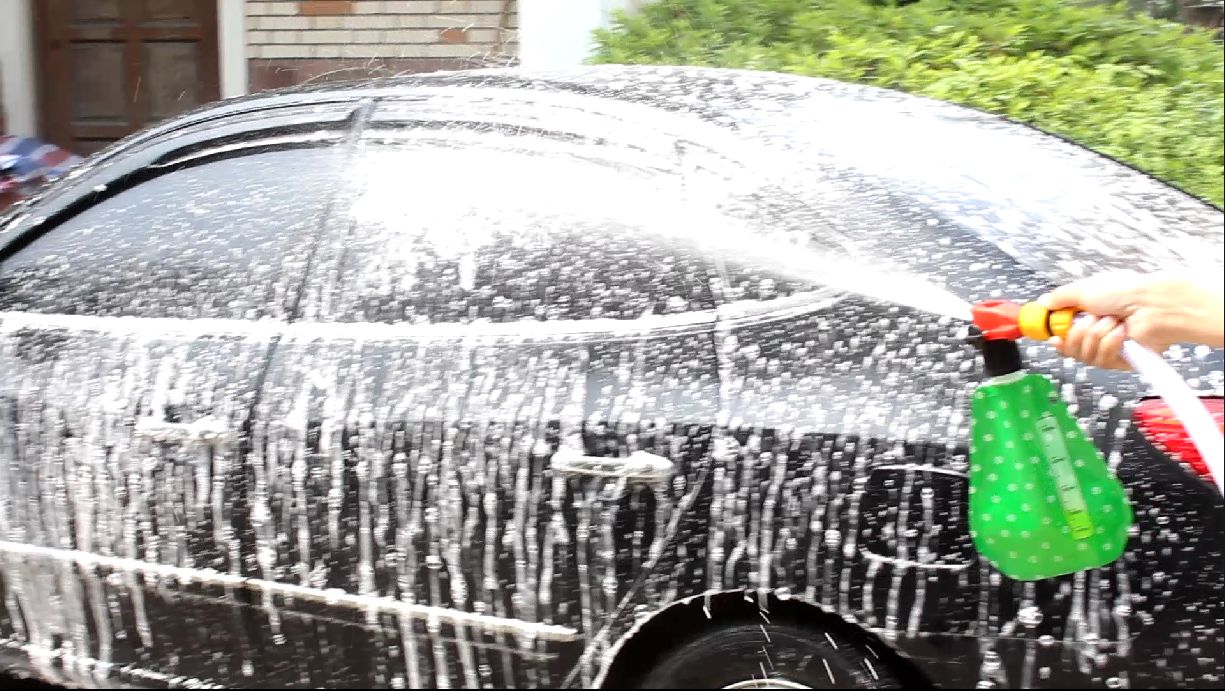 洗车店正确的洗车方法,洗车店免擦洗车步骤流程