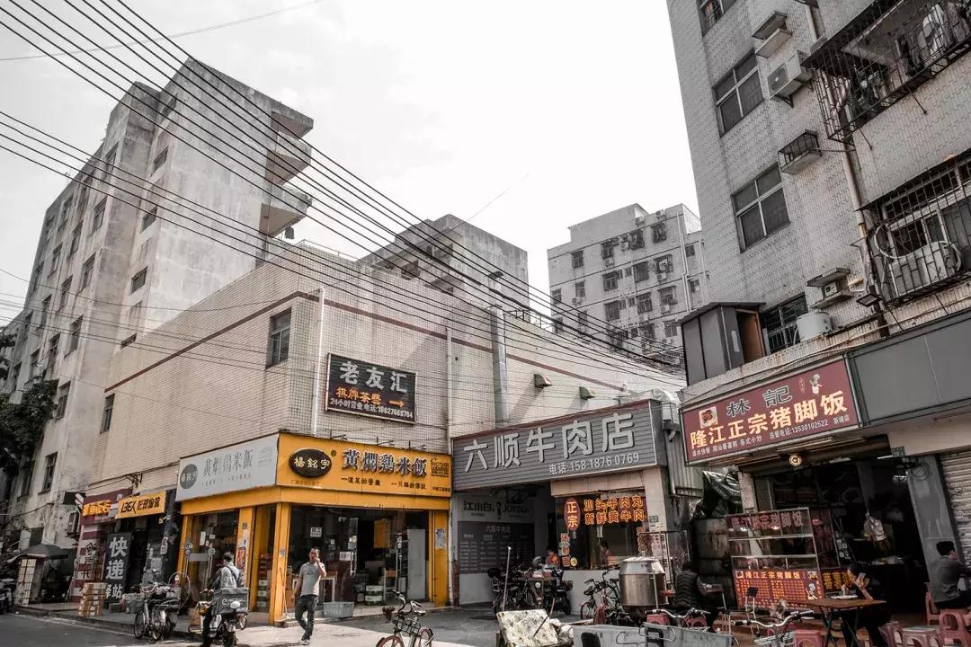 白石洲城中,白石洲的海边