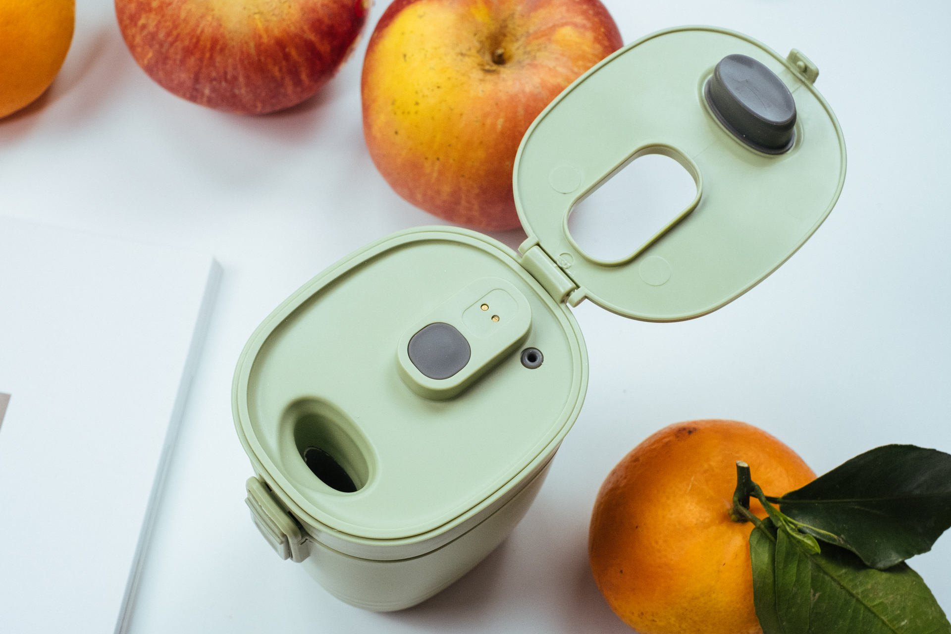 有它之后，我拒绝了含有添加剂的奶茶饮料：臻米J1真空便携果汁杯