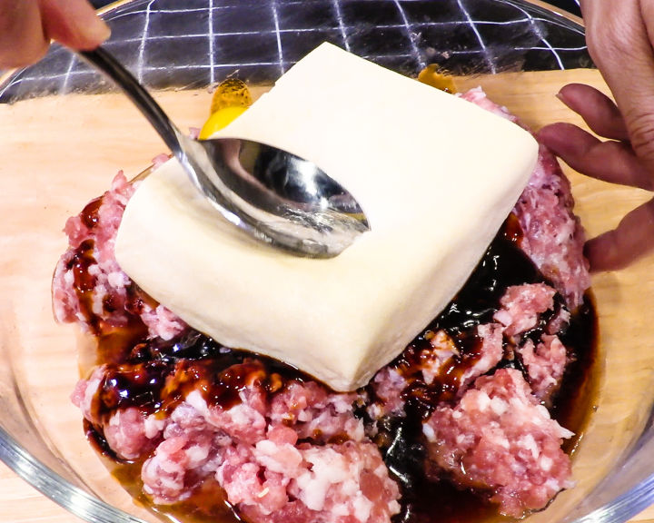 怎么调四喜丸子好吃又嫩,四喜丸子饭店大厨做法