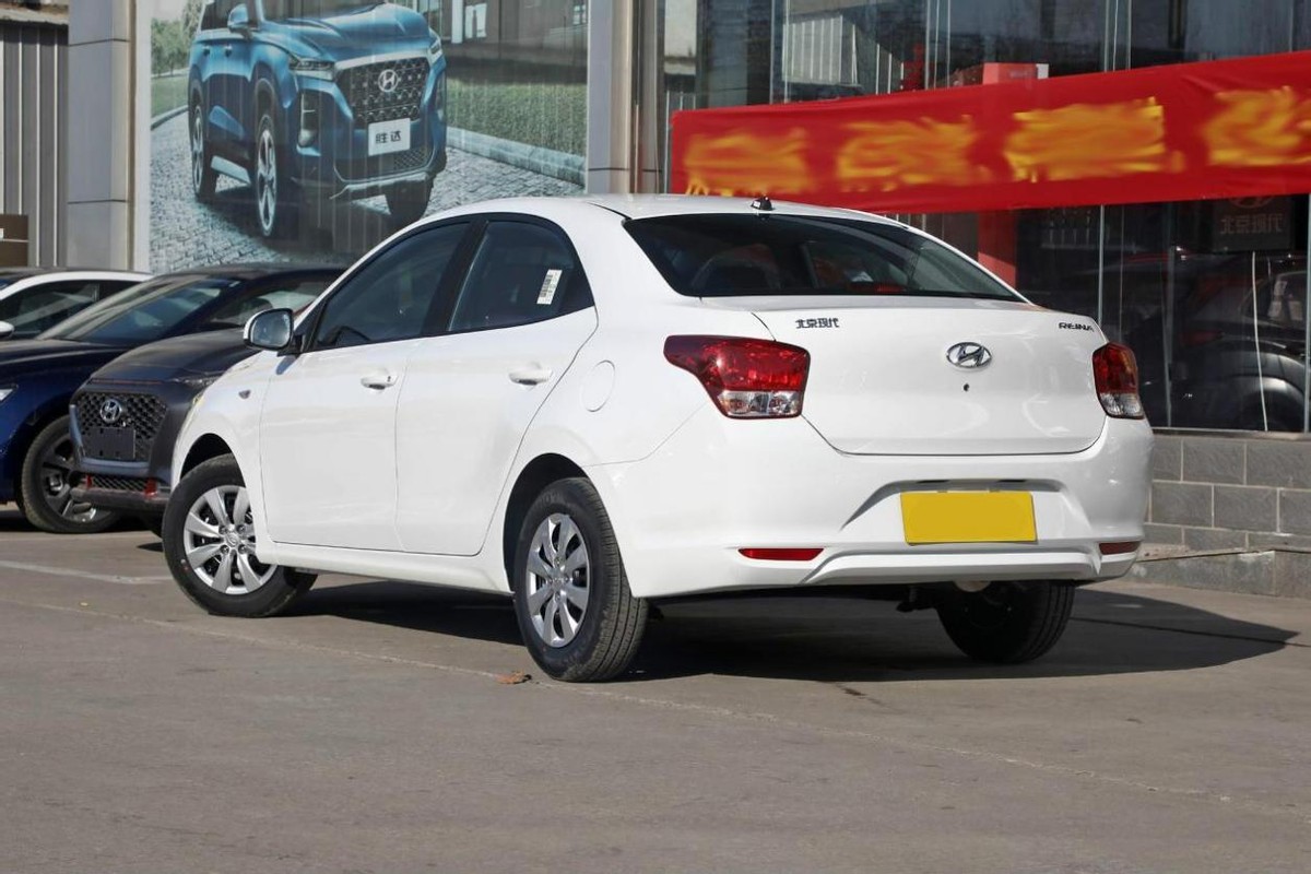 不到五万左右的轿车推荐,不到5万三厢车