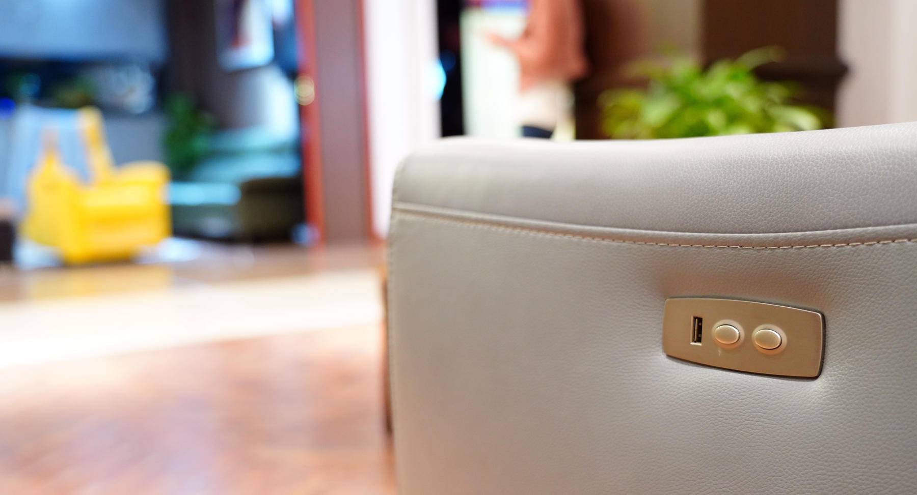 乐至宝沙发和芝华仕哪个档次高,乐至宝和芝华仕一万多沙发哪个好