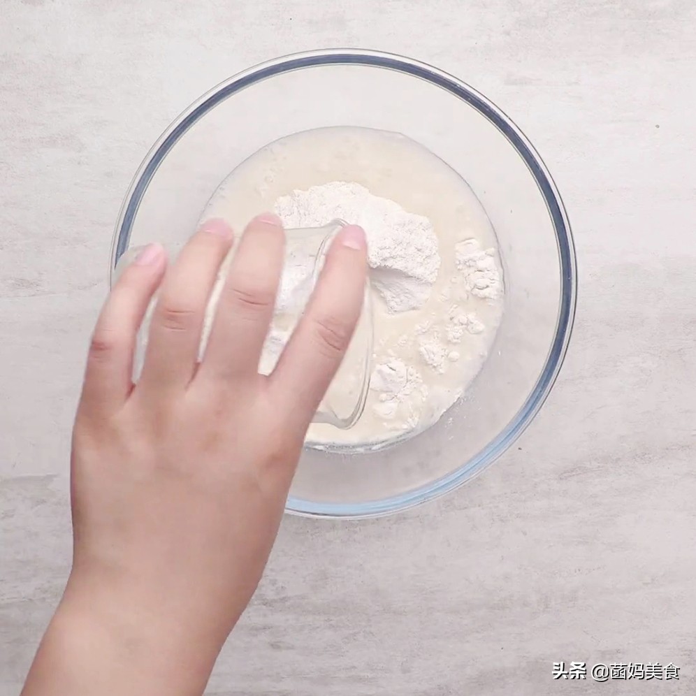 家常千层饼最家常的做法,营养早餐发面饼千层饼