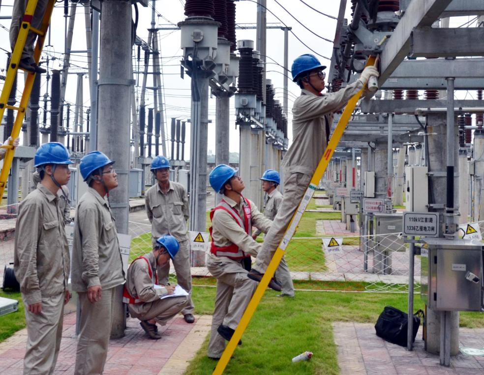 为啥美国电压110v中国220v,为什么美国坚持用110v电压