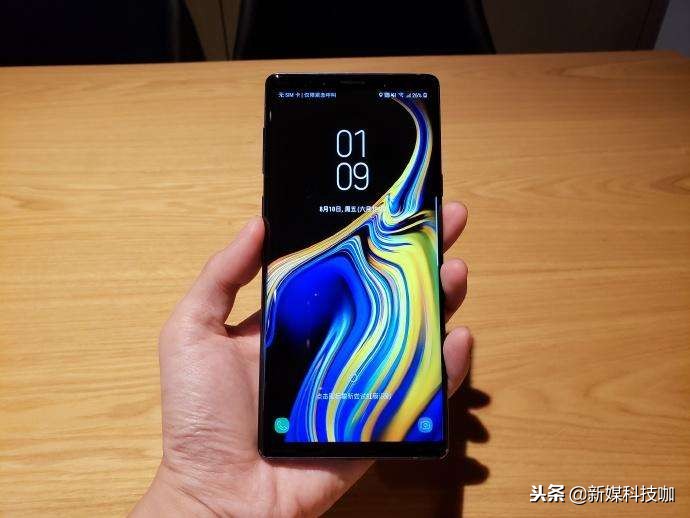 amoled屏幕与oled价格,amoled屏幕和oled屏幕