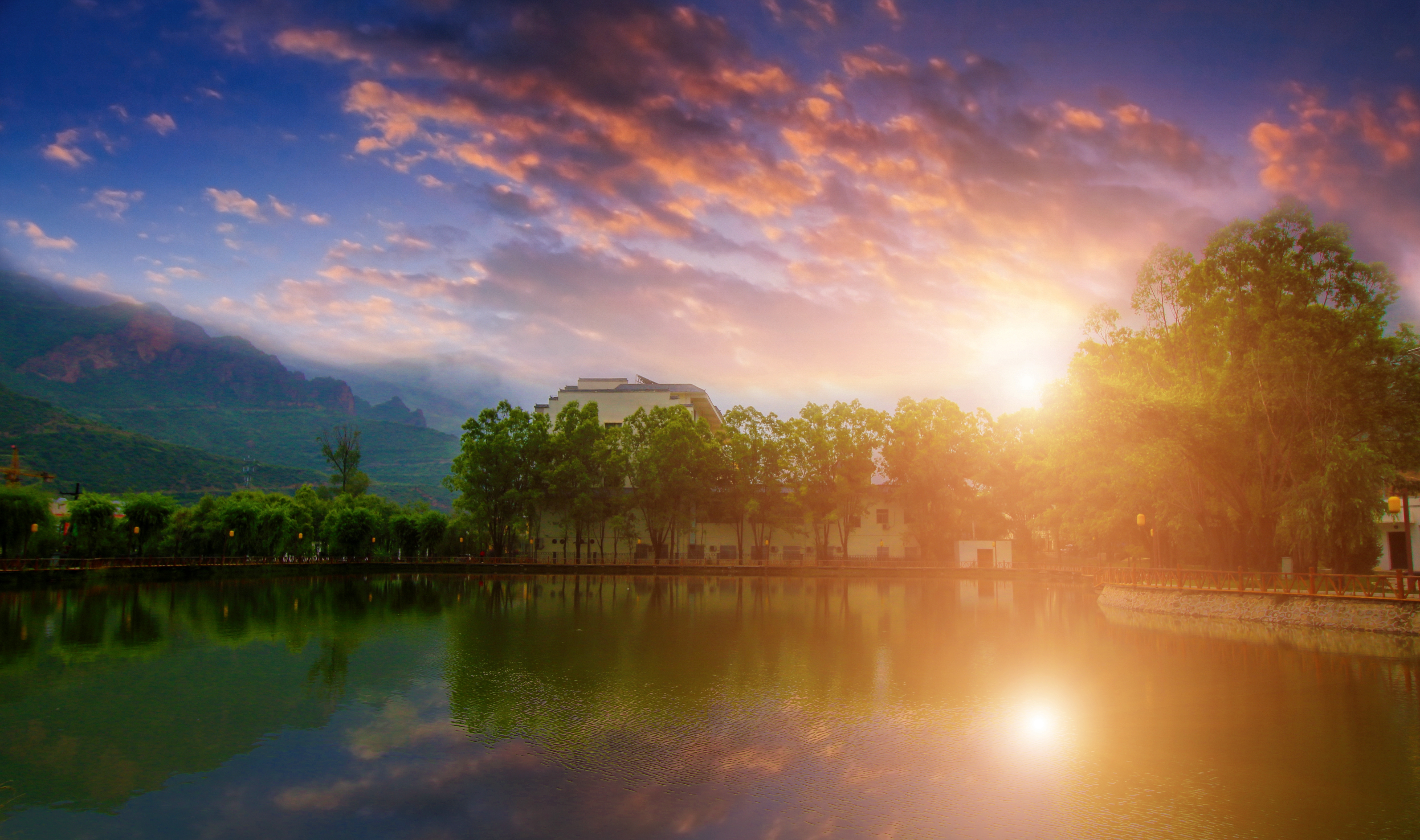 让短视频、抖音走进甘南、走进冶力关景区