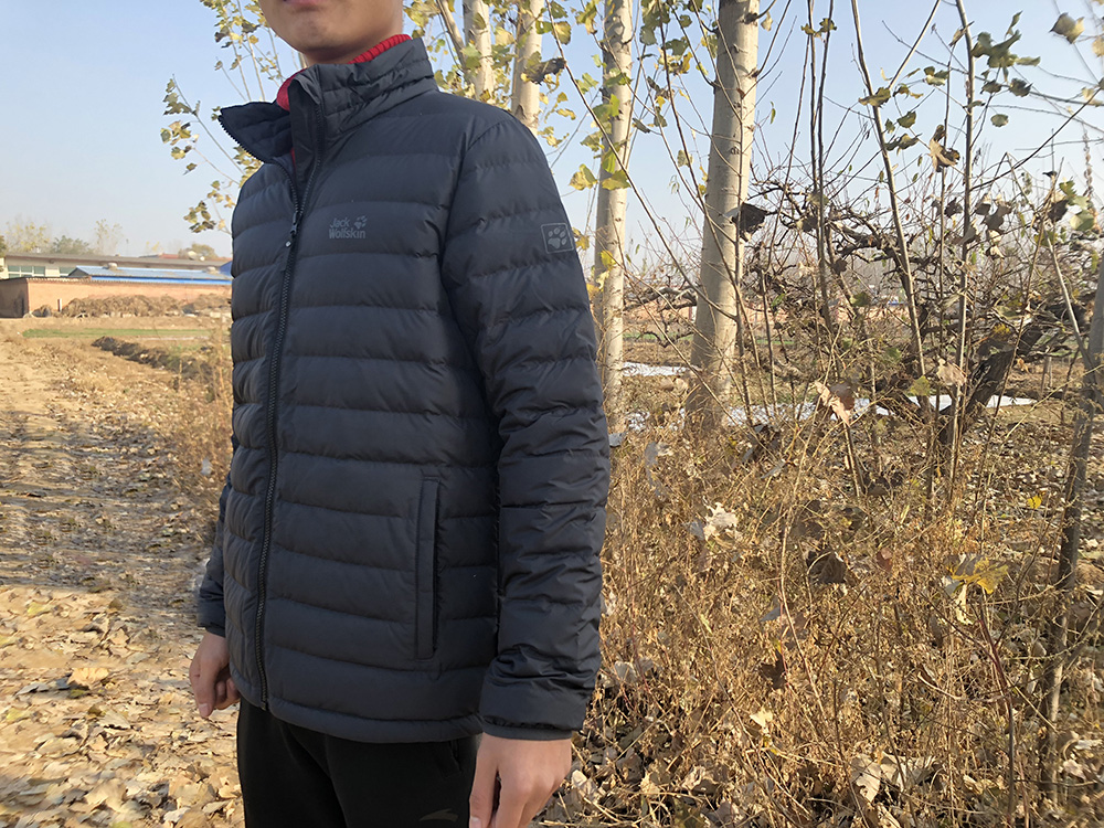 jackwolfskin狼爪冲锋衣黑白,jackwolfskin狼爪男士冲锋衣