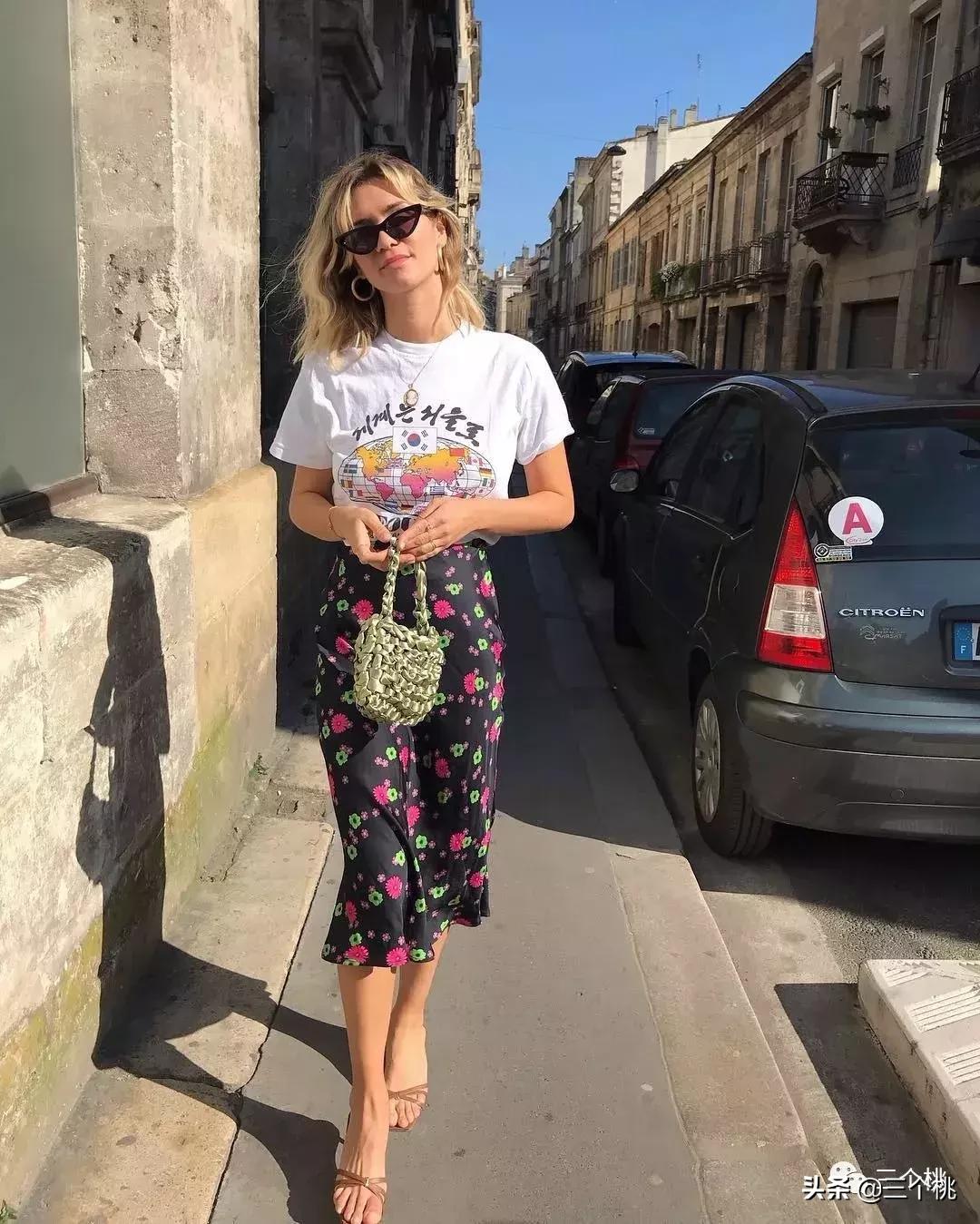 今年最流行的高端休闲式的t恤,今年最流行的t恤新款