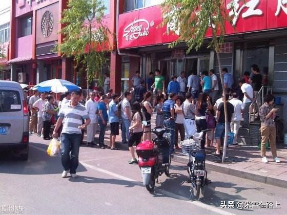 哈尔滨除了冰雪大世界还哪有冰雕,哈尔滨冰雪大世界特色美食