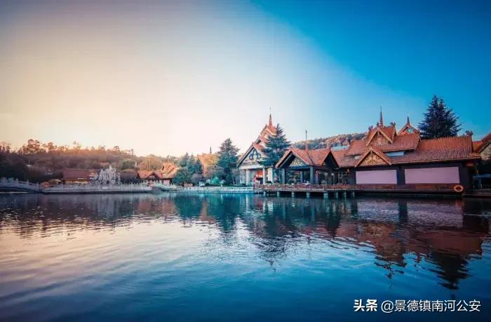 10首荡气回肠的怀古诗词,这些荡气回肠的爱国古诗词