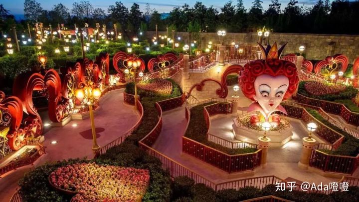 独自带2岁的娃怒刷了10次上海迪士尼，不听我听谁？