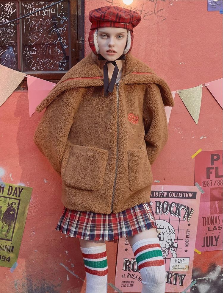 闊╁墽濂充富绌挎惌鍝佺墝,闊╁墽濂宠绌挎惌鍝佺墝