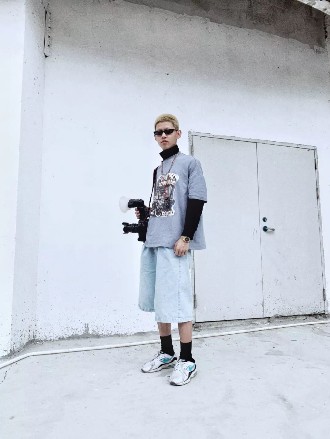 就想问问大家,“亚逼”怎么你了