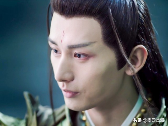 琉璃众人得知司凤是天帝之子,琉璃司凤与天帝相认