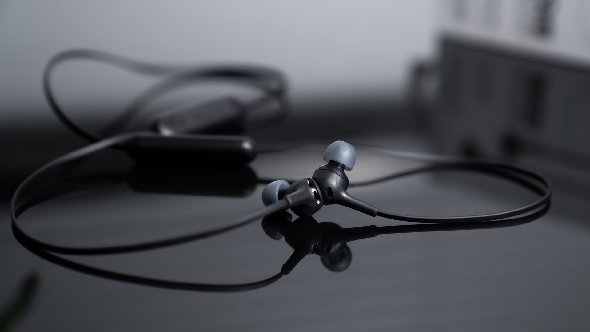 无线蓝牙耳机推荐初学者,索尼wixb400耳机真实体验