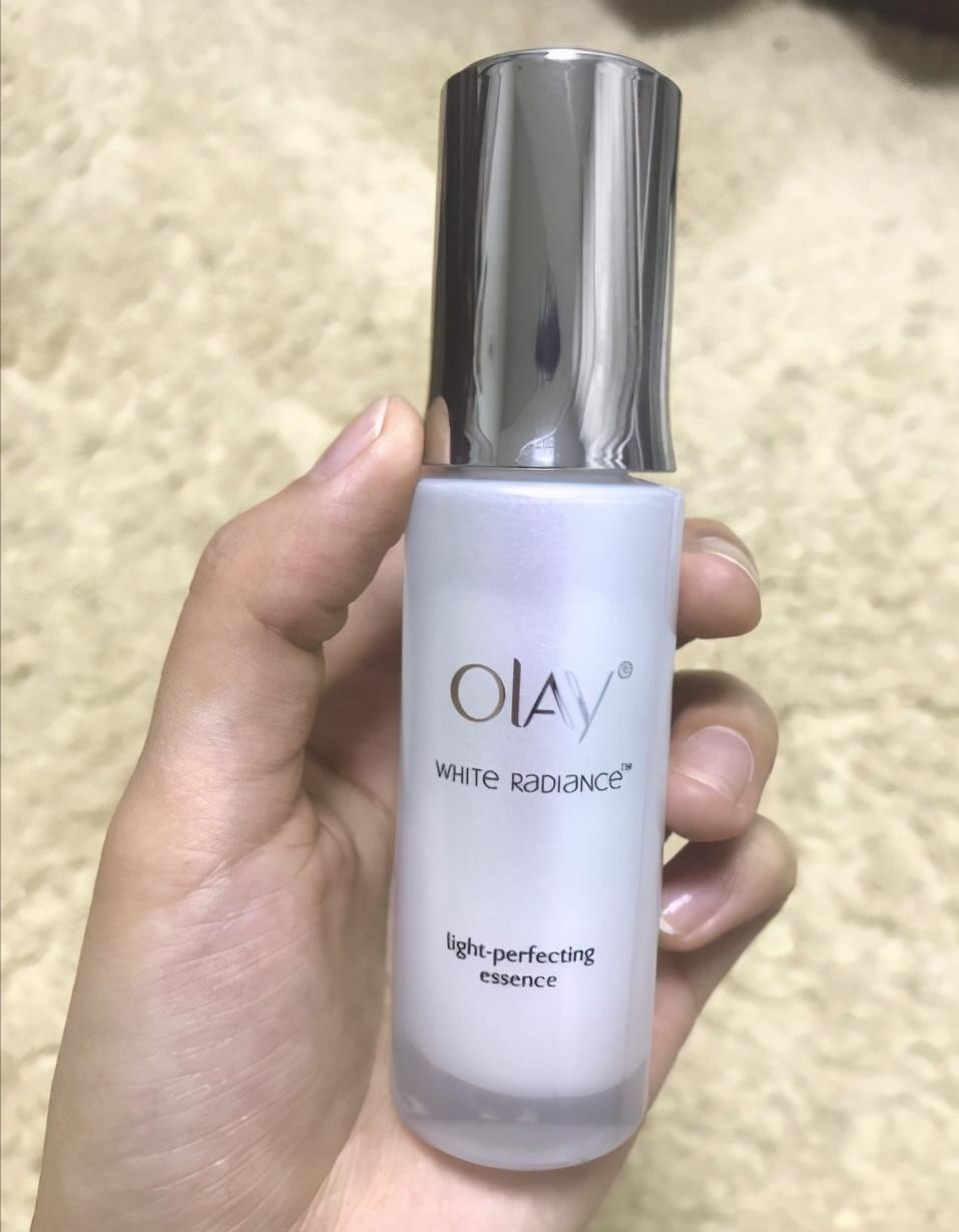 想美白用a醇还是美白精华,想美白用什么精华好