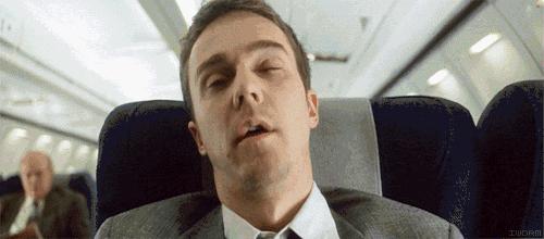 经常晚上睡觉鬼压床是怎么回事,入睡十几分钟频繁鬼压床