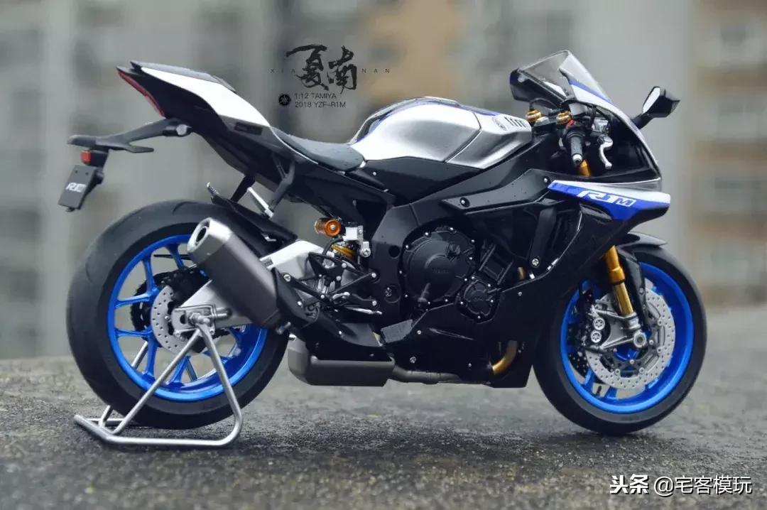模型制作范例：田宫1:12雅马哈YZF-R1M,14133制作过程