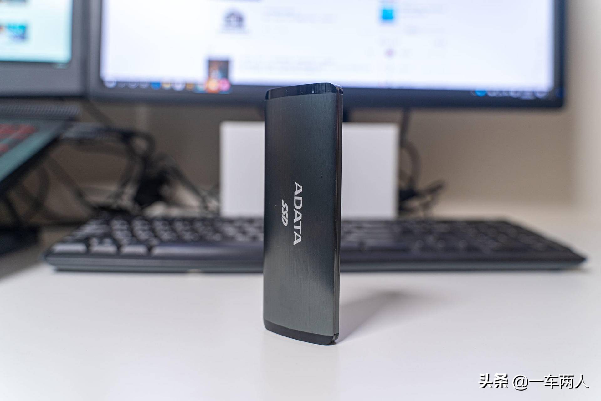 威刚adatassd固态硬盘m2.0,威刚adata固态硬盘怎么样