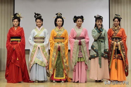 港台10大美人今昔对比,16位绝色美人今昔对比