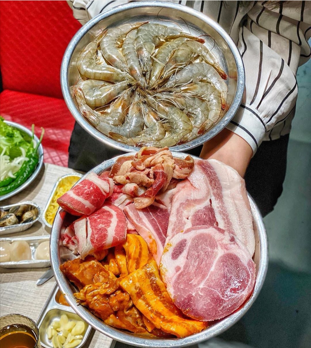 60元一位的烧烤自助餐,73元的烤肉自助餐